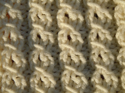 eyelet mock cable ribbing